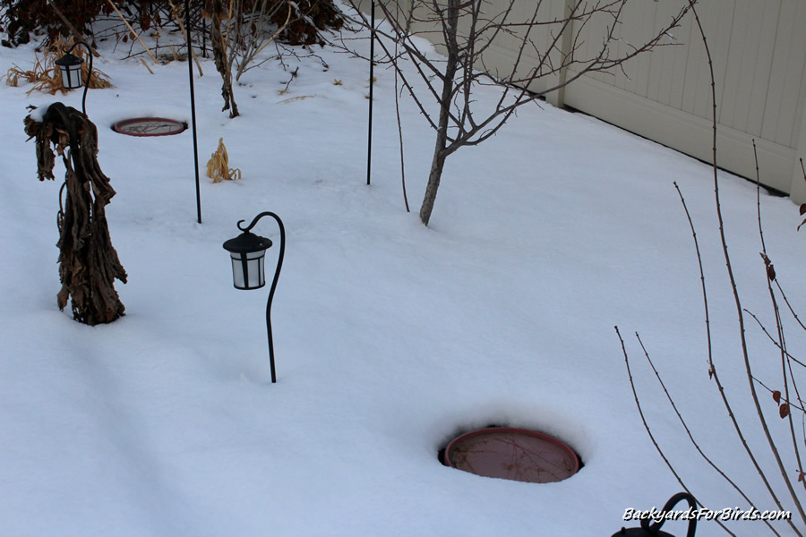 2 GESAIL 75w heated bird baths in the snow